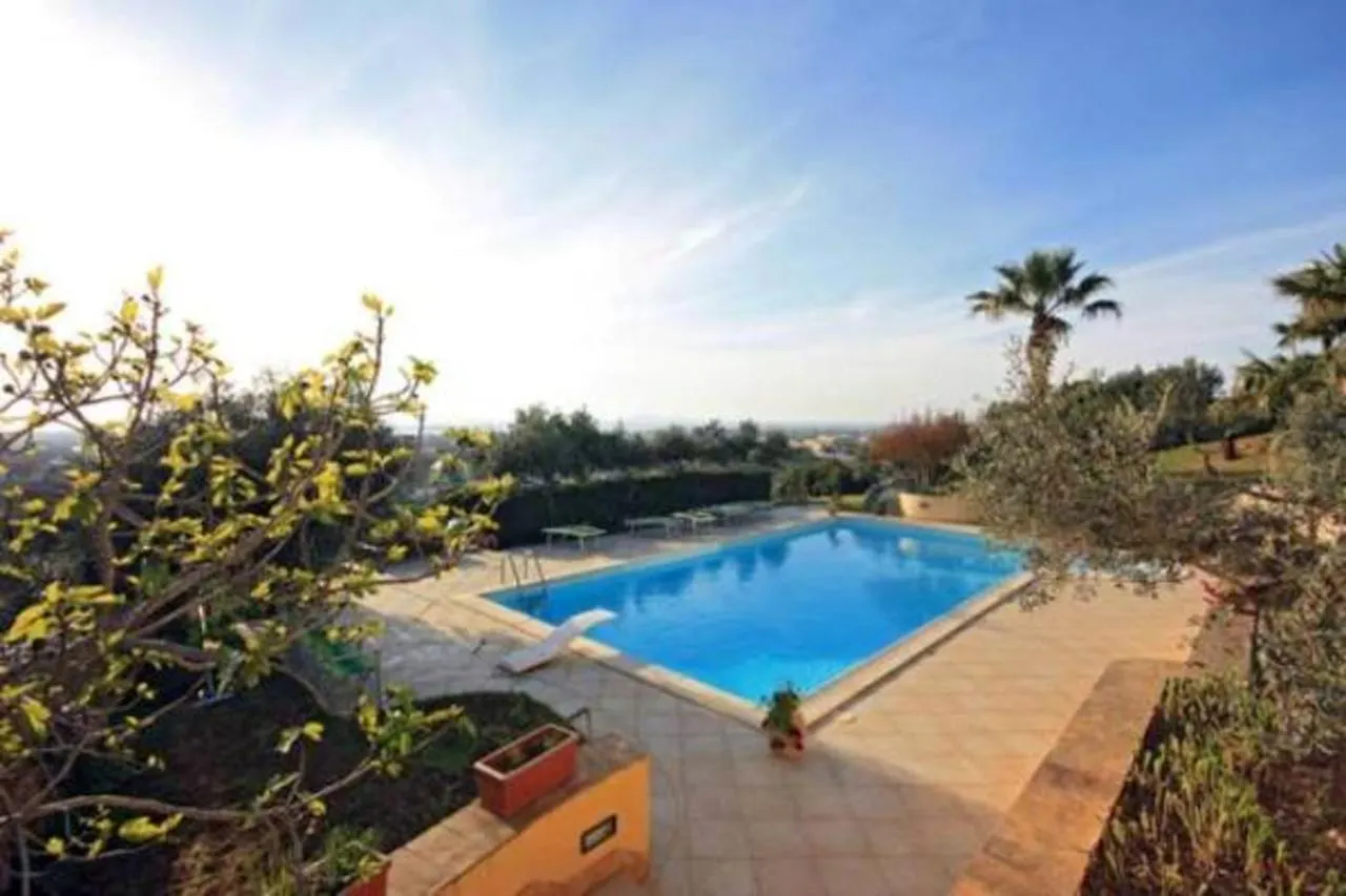 Bright Apartment Marsala + Pool