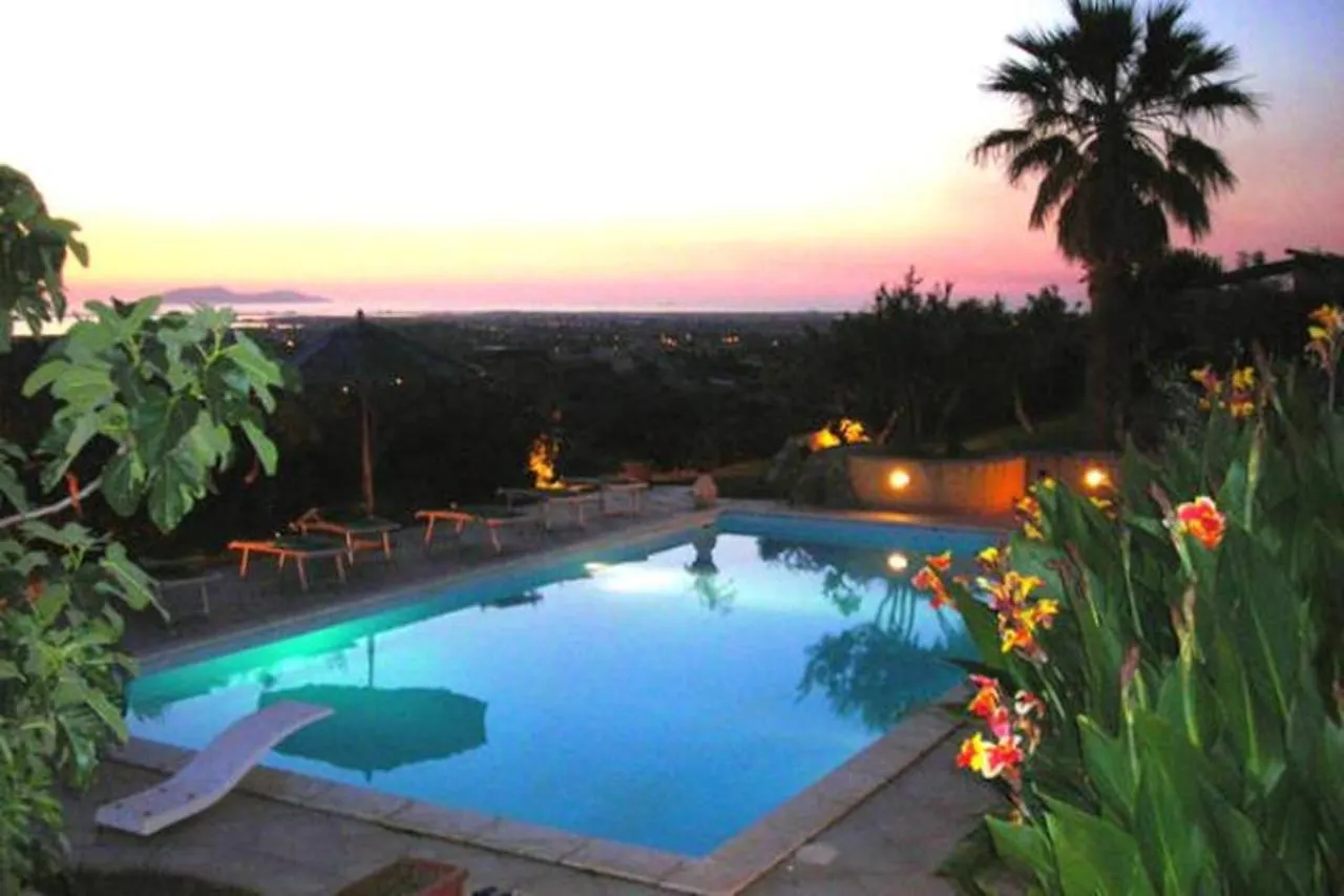 Bright Apartment Marsala + Pool 0*,