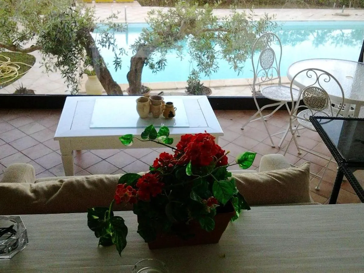 Bright Apartment Marsala + Pool